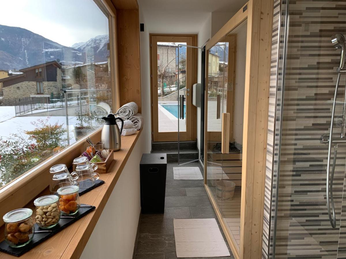 Guest House Le Cassandre Sondrio Bagian luar foto