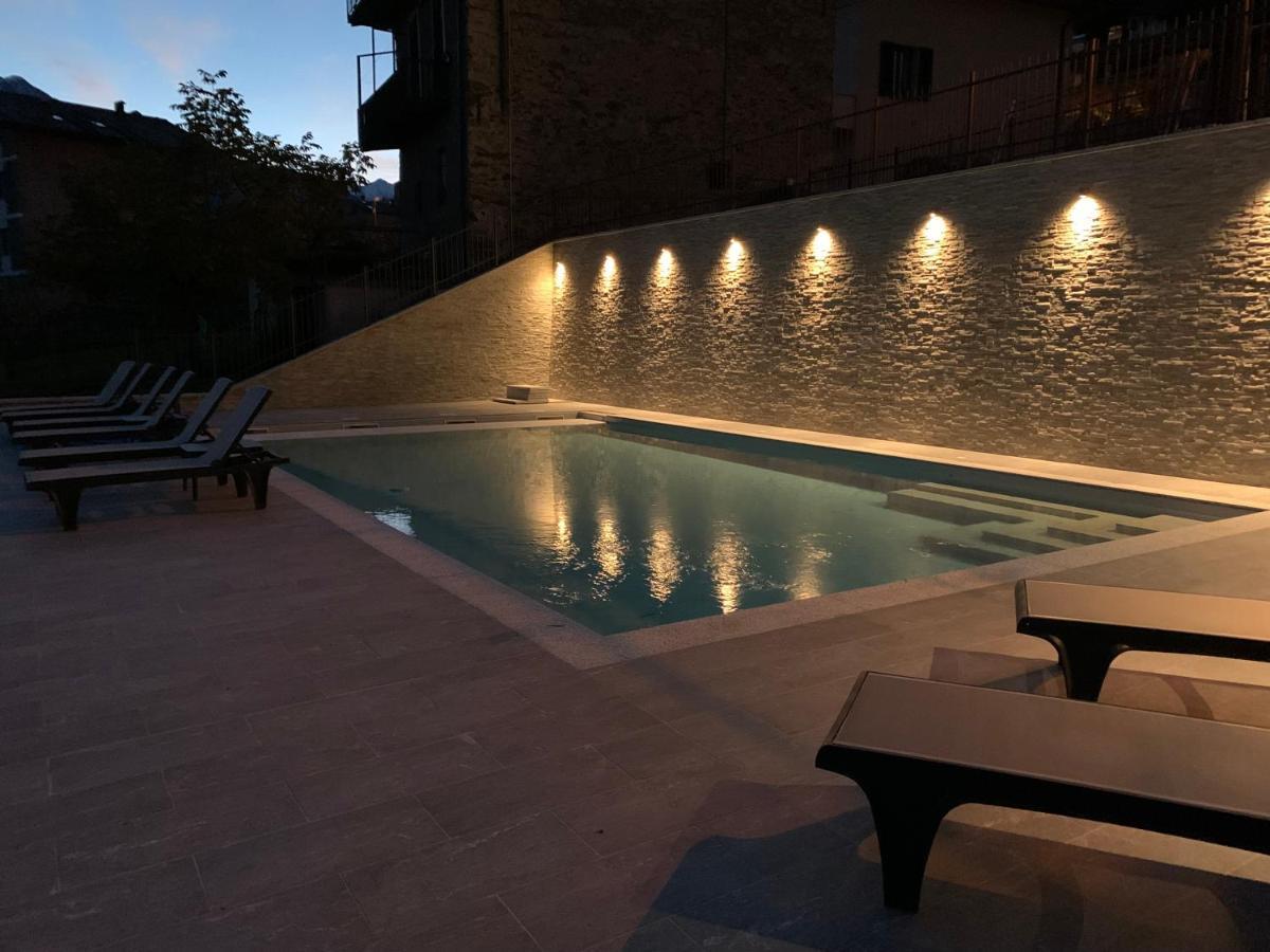 Guest House Le Cassandre Sondrio Bagian luar foto