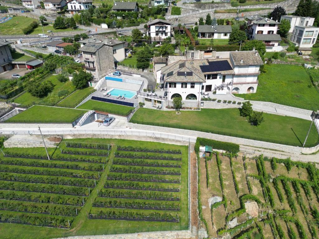 Guest House Le Cassandre Sondrio Bagian luar foto