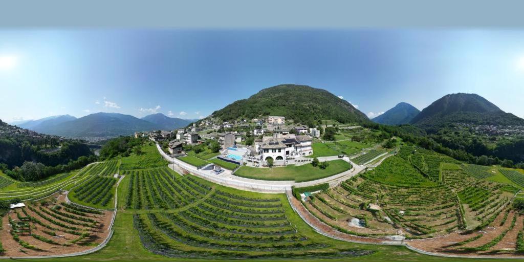 Guest House Le Cassandre Sondrio Bagian luar foto